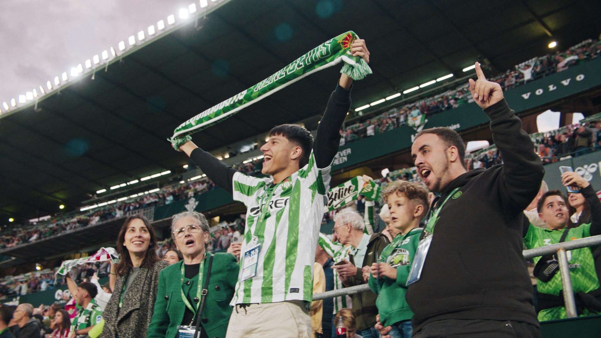 无数游客和 无数游客和