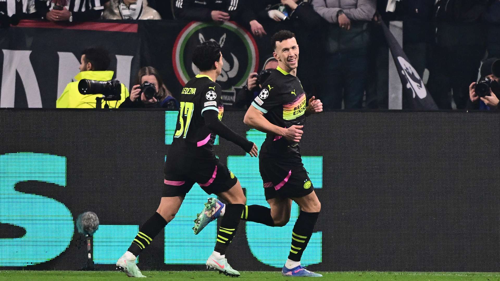 马宁或将执法世界杯？即将参加月底候选裁判研讨会